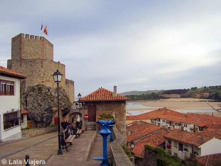 Camino de Santiago en San Vicente de la Barquera, Cantabria