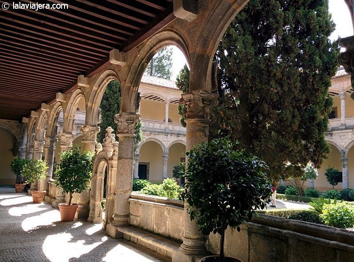 Claustro renacentista del Monasterio de Yuste