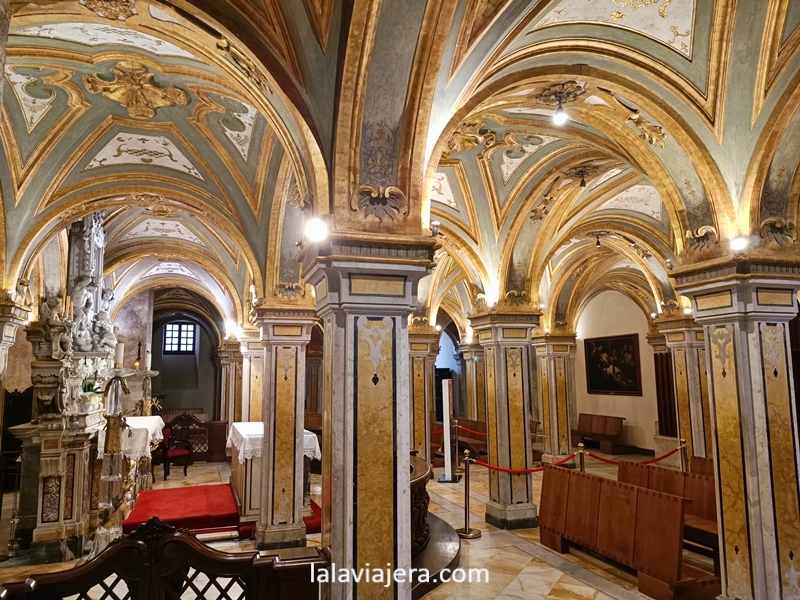 Cripta barroca de la catedral de Bari