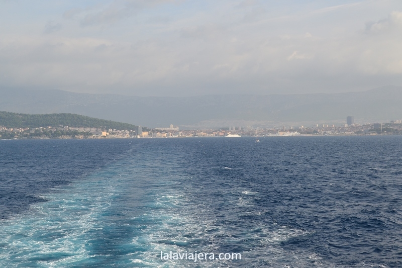 Ferry de Split a Isla Hvar