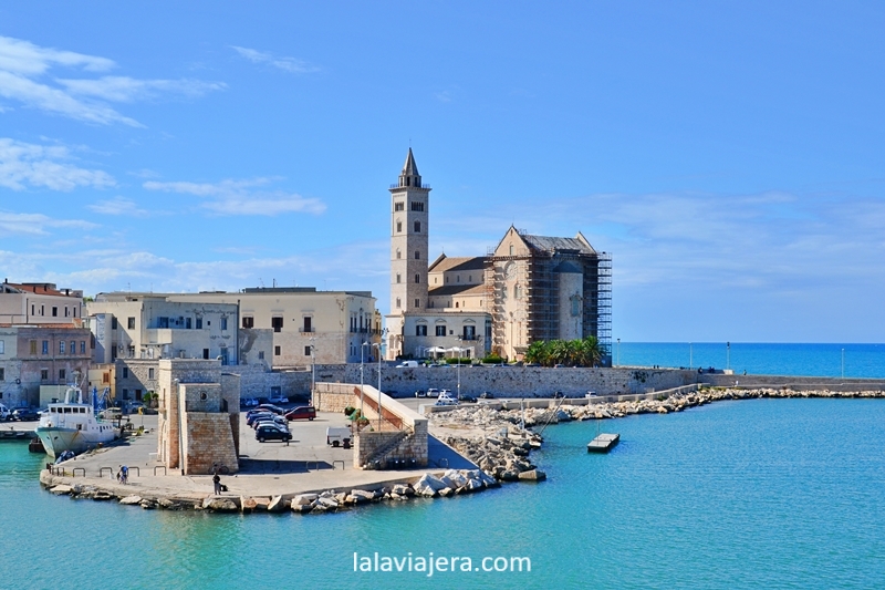Catedral de Trani (Duomo) y Muelle (Molo) de Santa Lucia