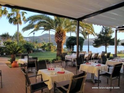 Terraza Restaurante Naranjos, Hotel Rural Vinuela, Malaga